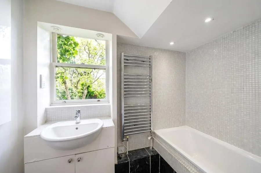 Priory Road, London, NW6, photo 7
