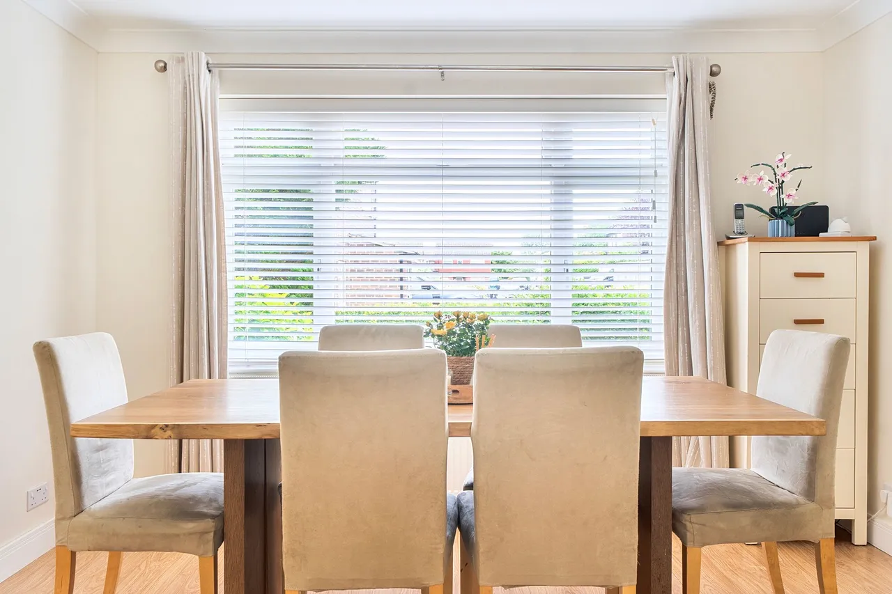 Pretoria Avenue, Midhurst, GU29, photo 5