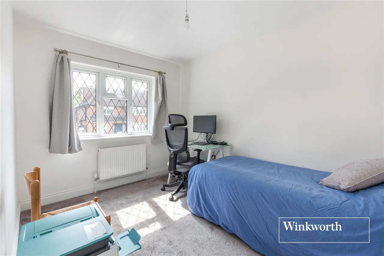 Kingswood Park, Finchley, London, N3, photo 6