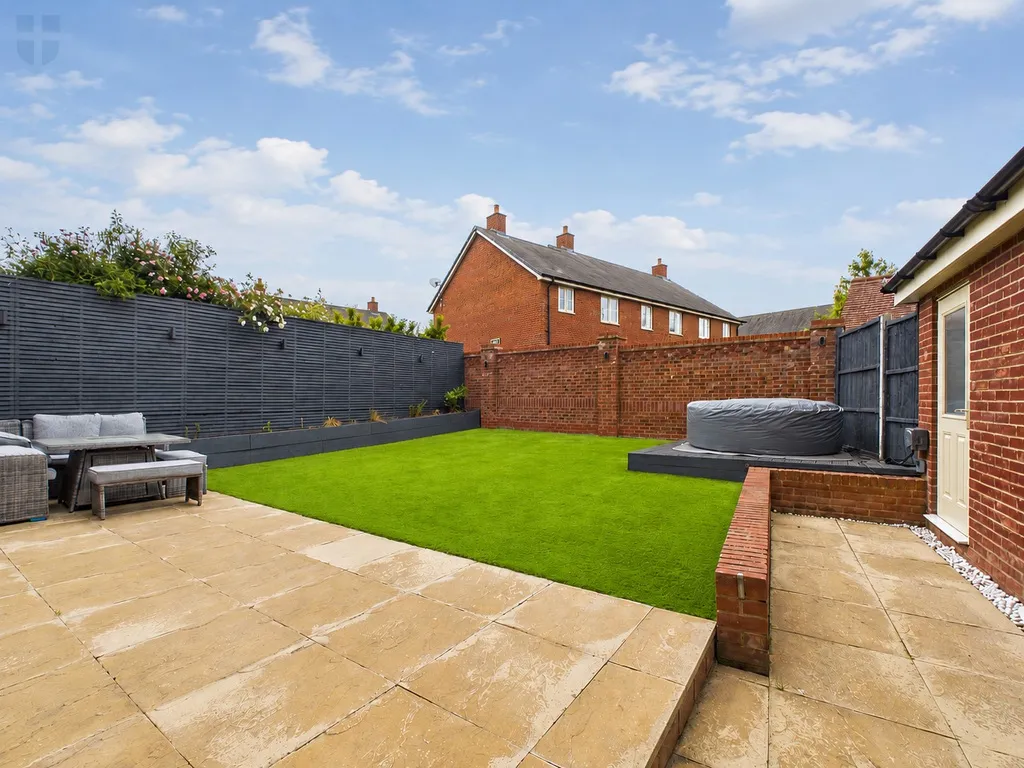 Brandon Close, Aston Clinton, HP22 5XE, photo 17
