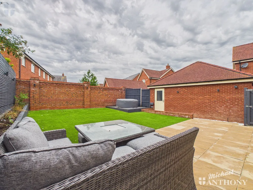 Brandon Close, Aston Clinton, HP22 5XE, photo 16