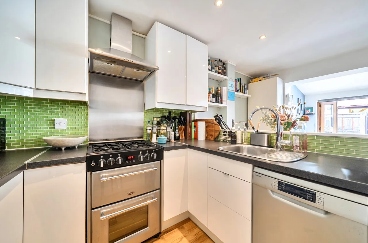 Glebelands, West Molesey, KT8, photo 13