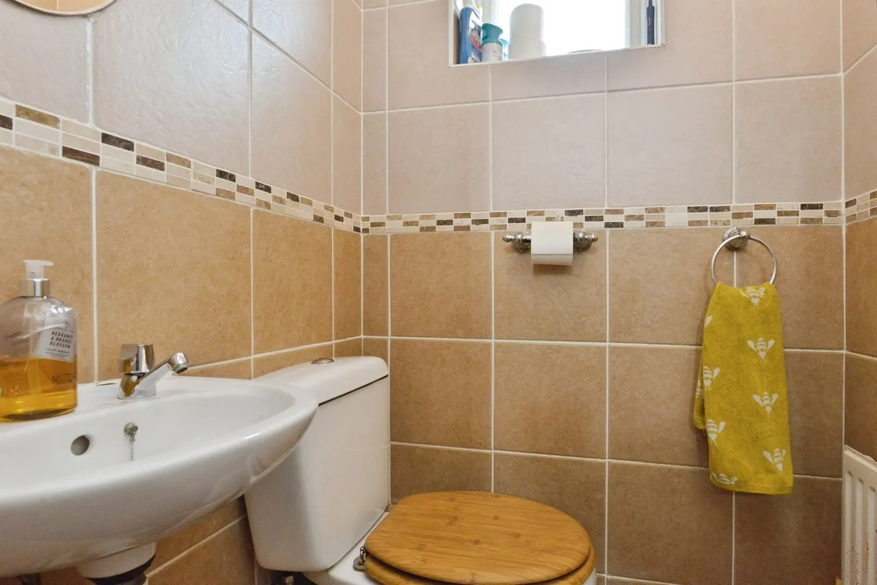 Morebath Grove, Furzton, MK4, photo 7
