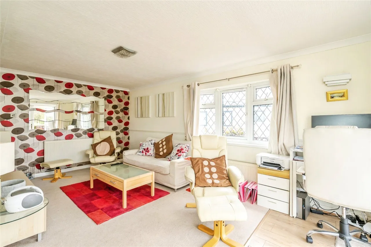 Vinnetrow Road, Runcton, PO20, photo 15