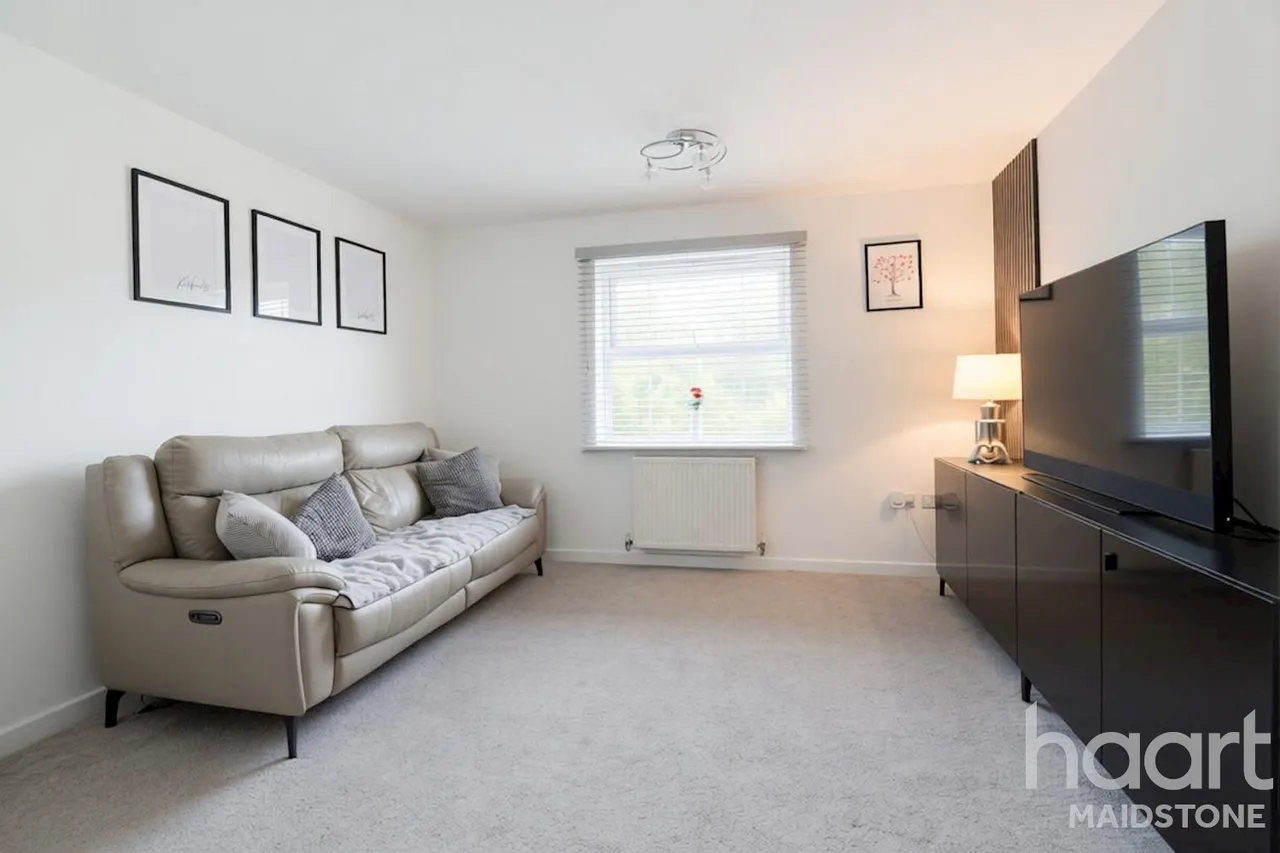 Hawkes Way, Maidstone, ME15, photo 9