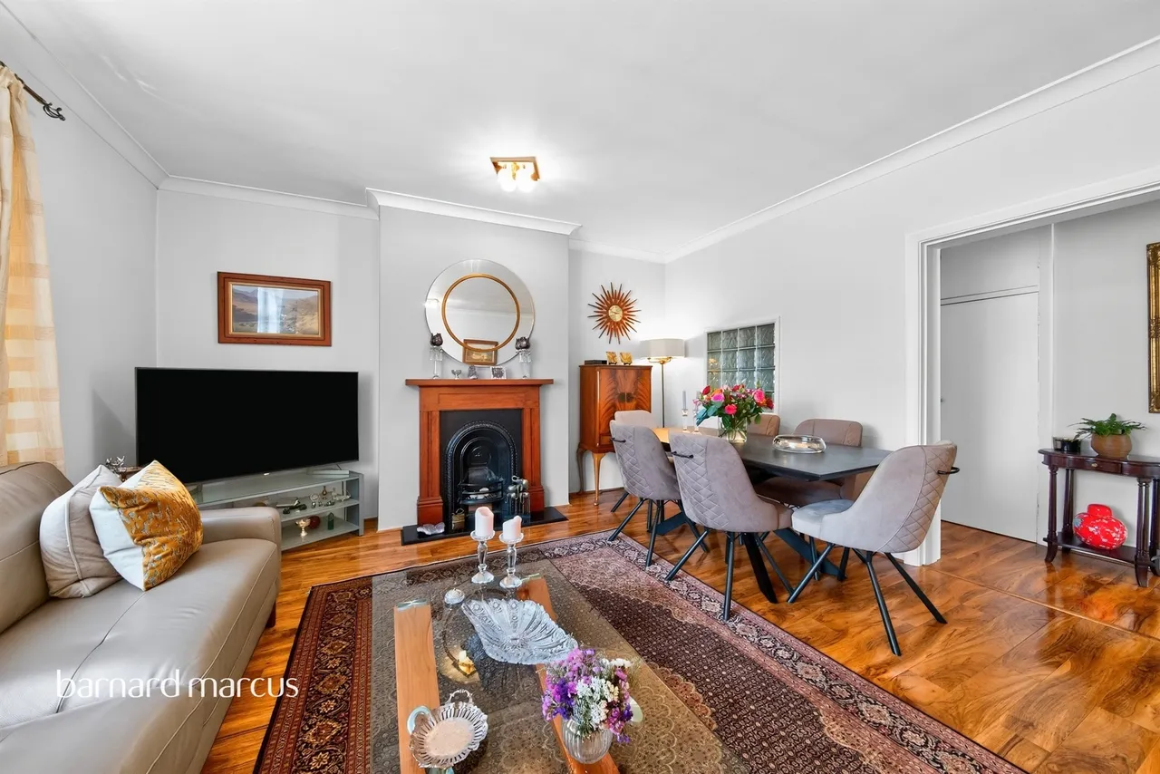 Holders Hill Road, London, NW4, photo 14