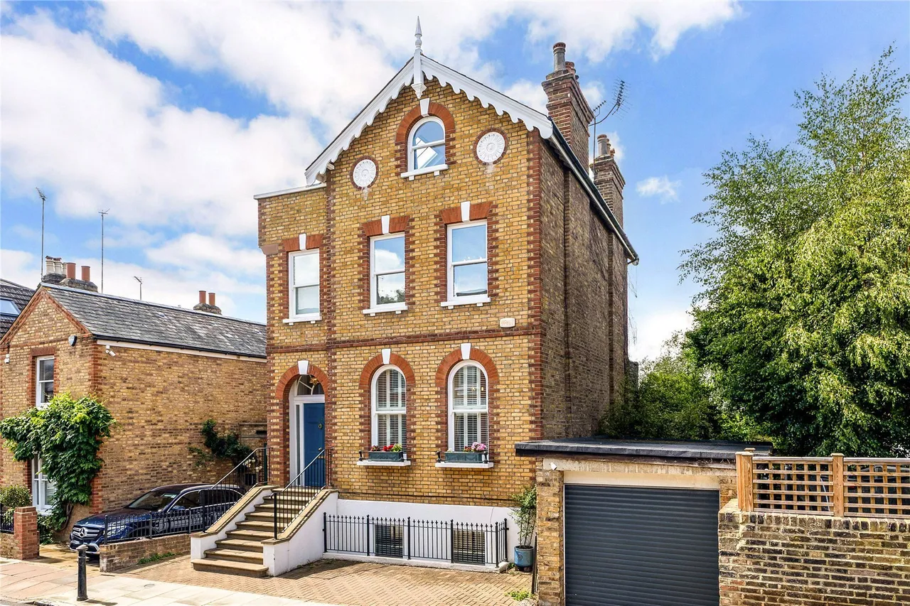 5 bed house for sale — The Vineyard, Richmond, TW10