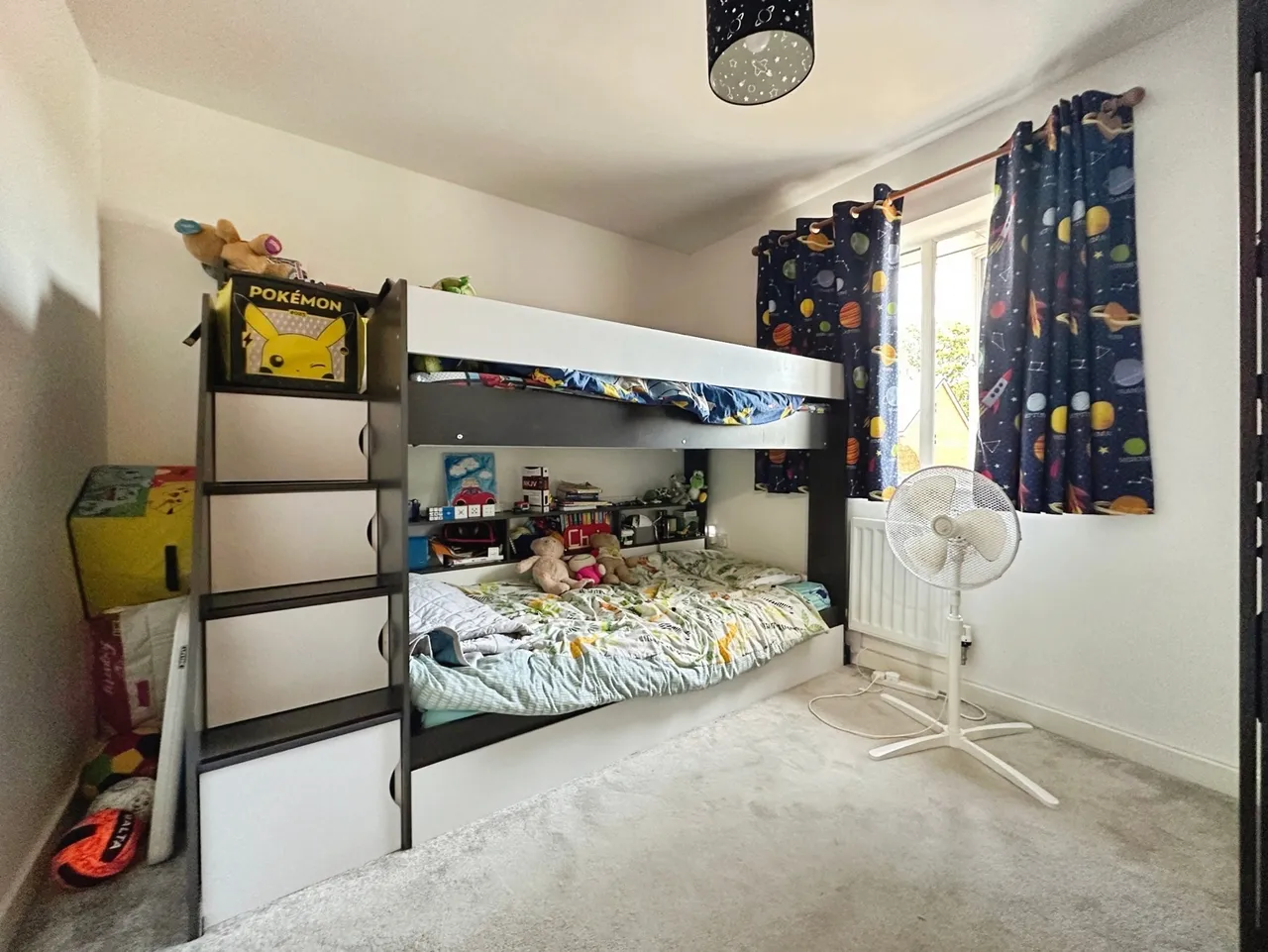 Withers Walk, Blackwater, Camberley, Hampshire, GU17 9FQ, photo 6