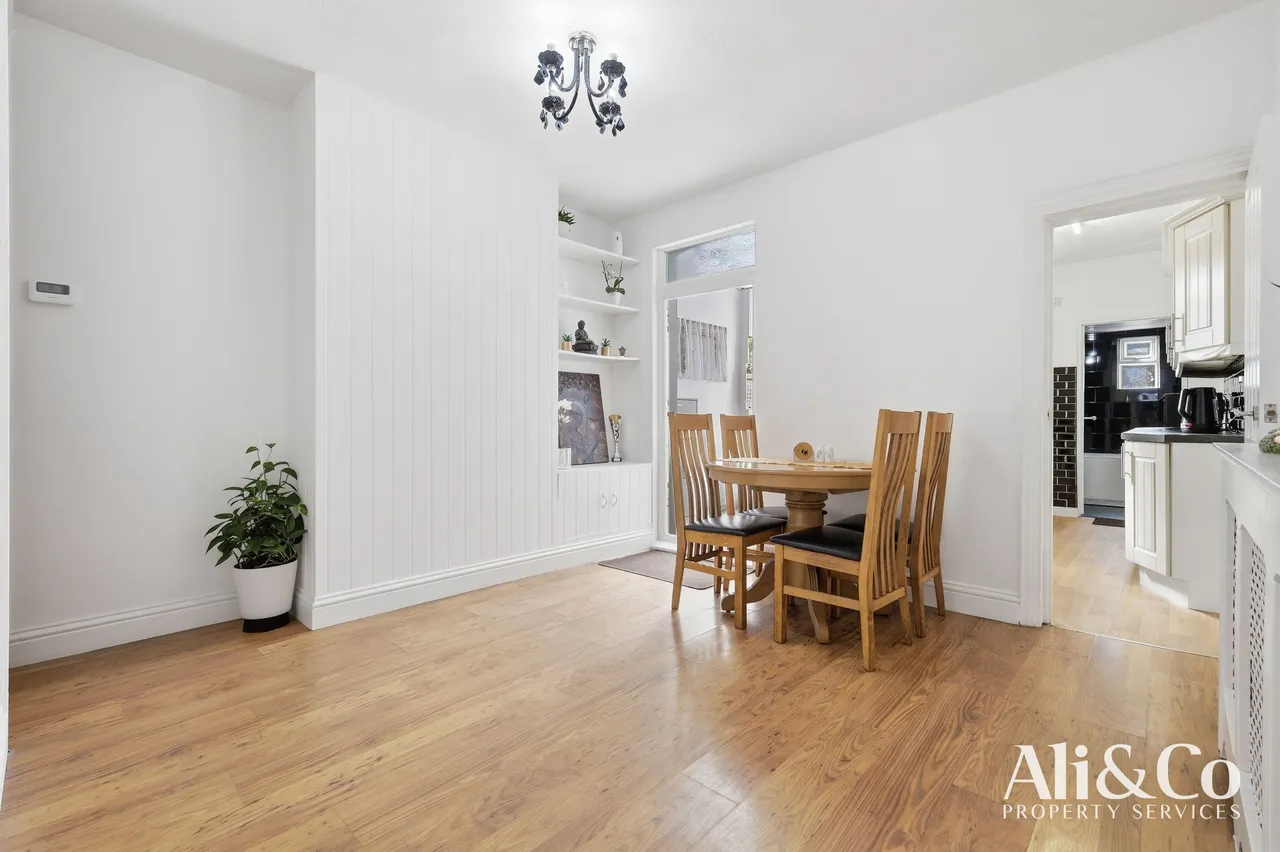 Kent Road, Grays, Essex, RM17 6DE, photo 6