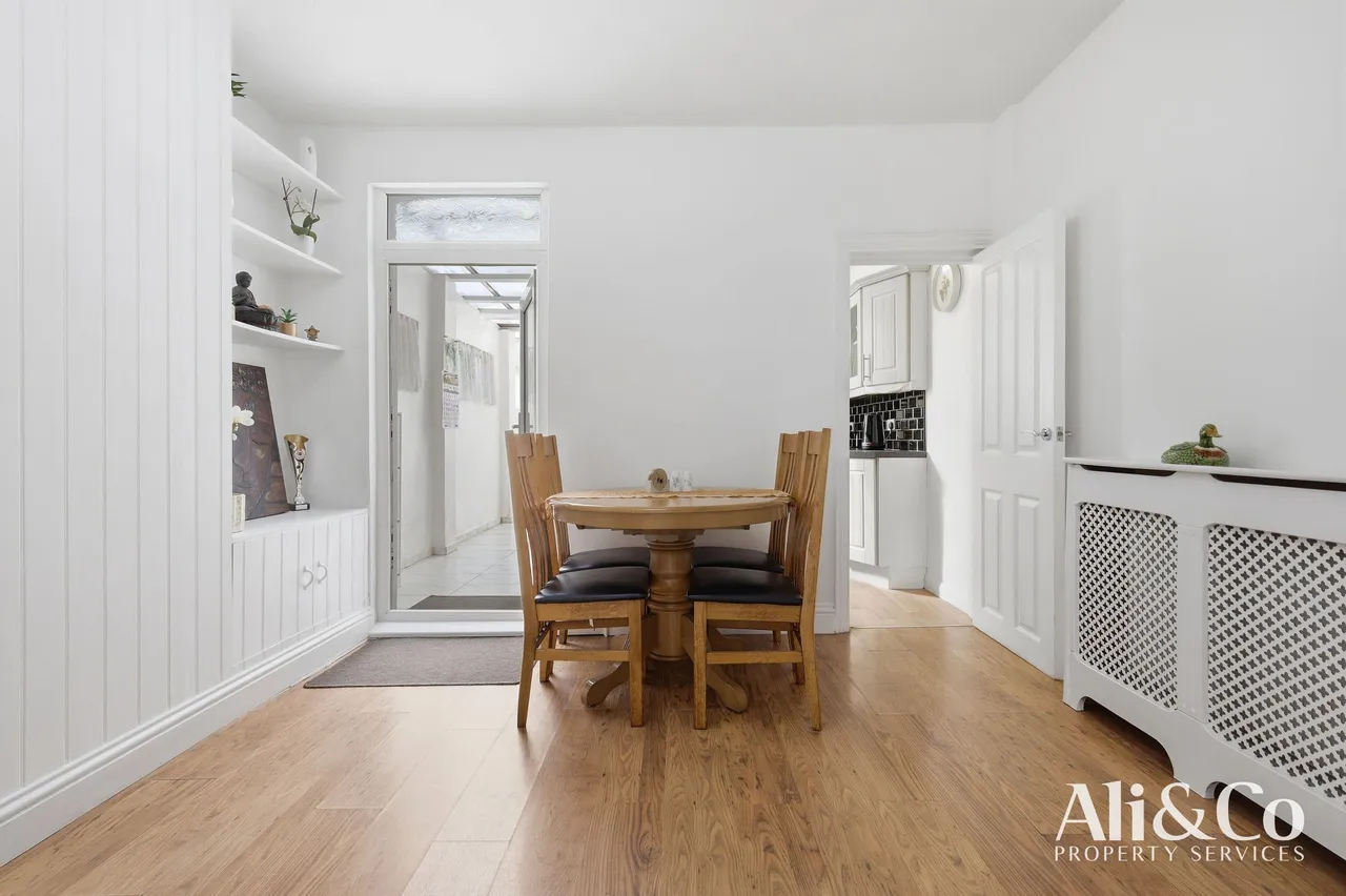 Kent Road, Grays, Essex, RM17 6DE, photo 7