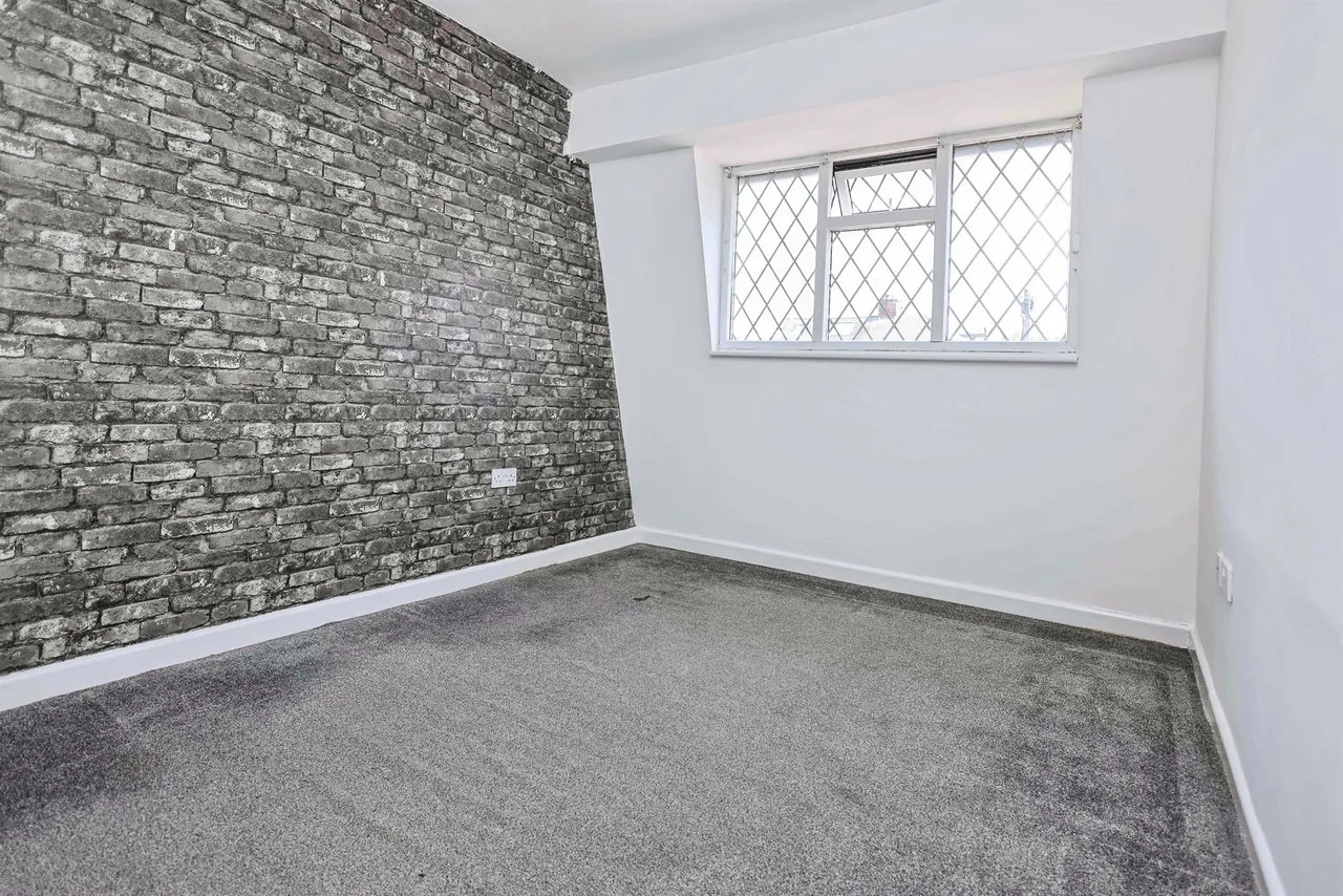 Hollydale Road, Birmingham, B24, photo 15