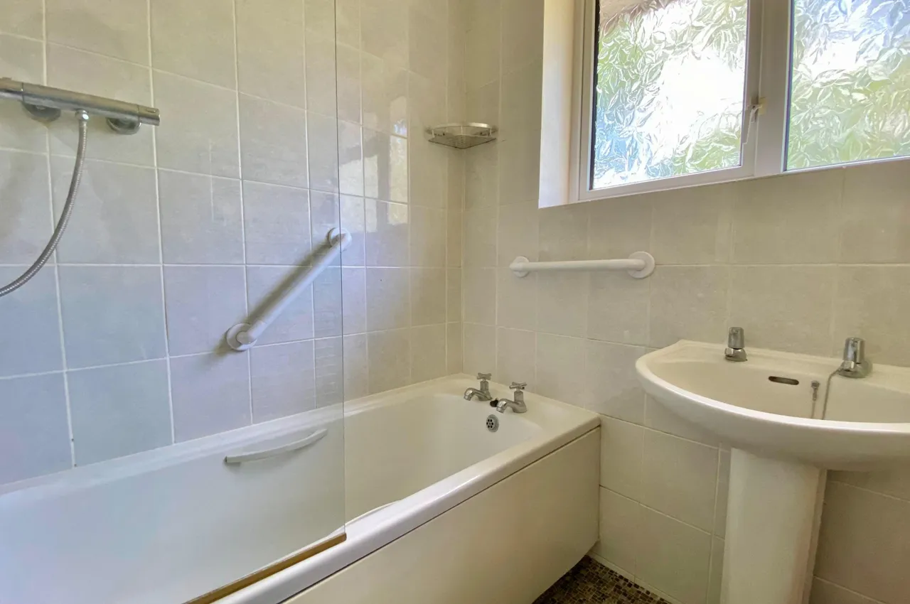 Forestside Gardens, Ringwood, BH24, photo 17