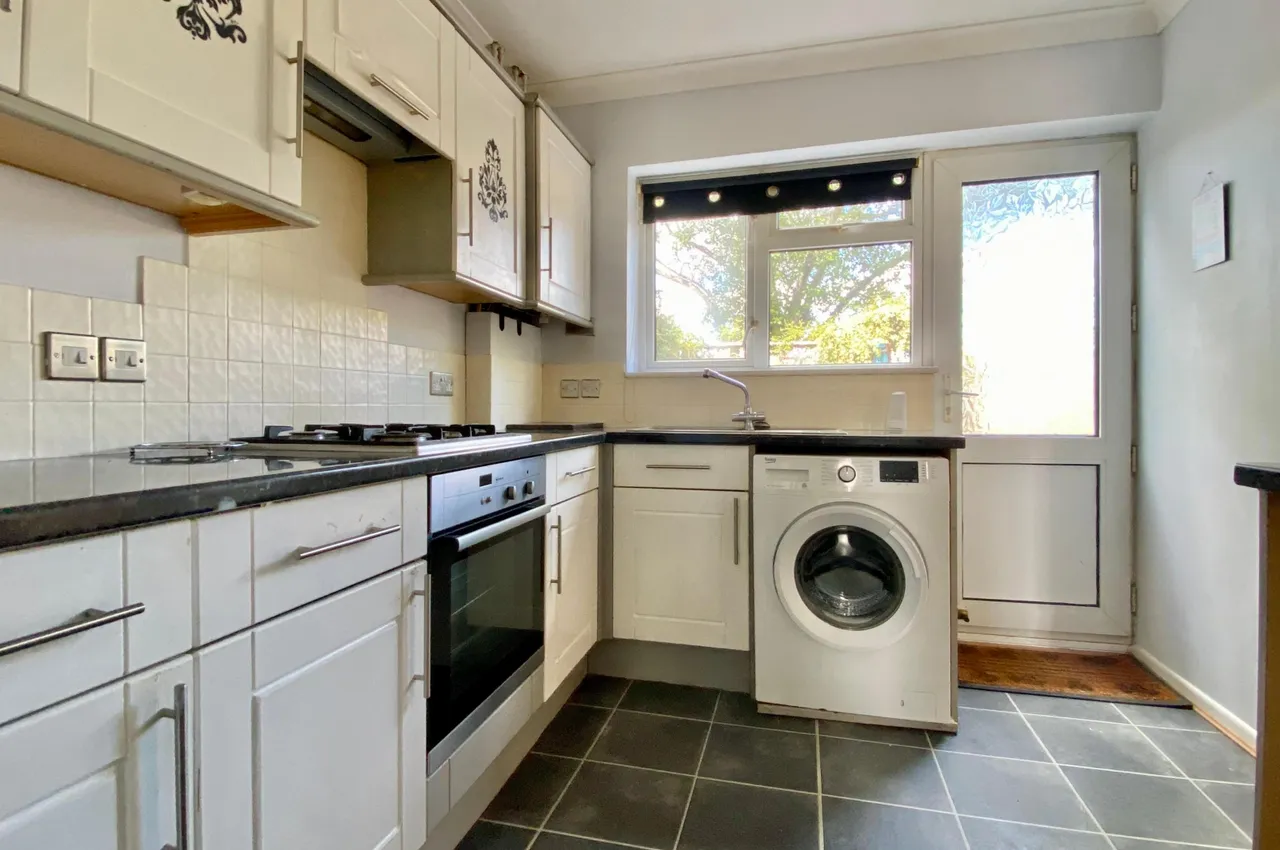 Forestside Gardens, Ringwood, BH24, photo 9