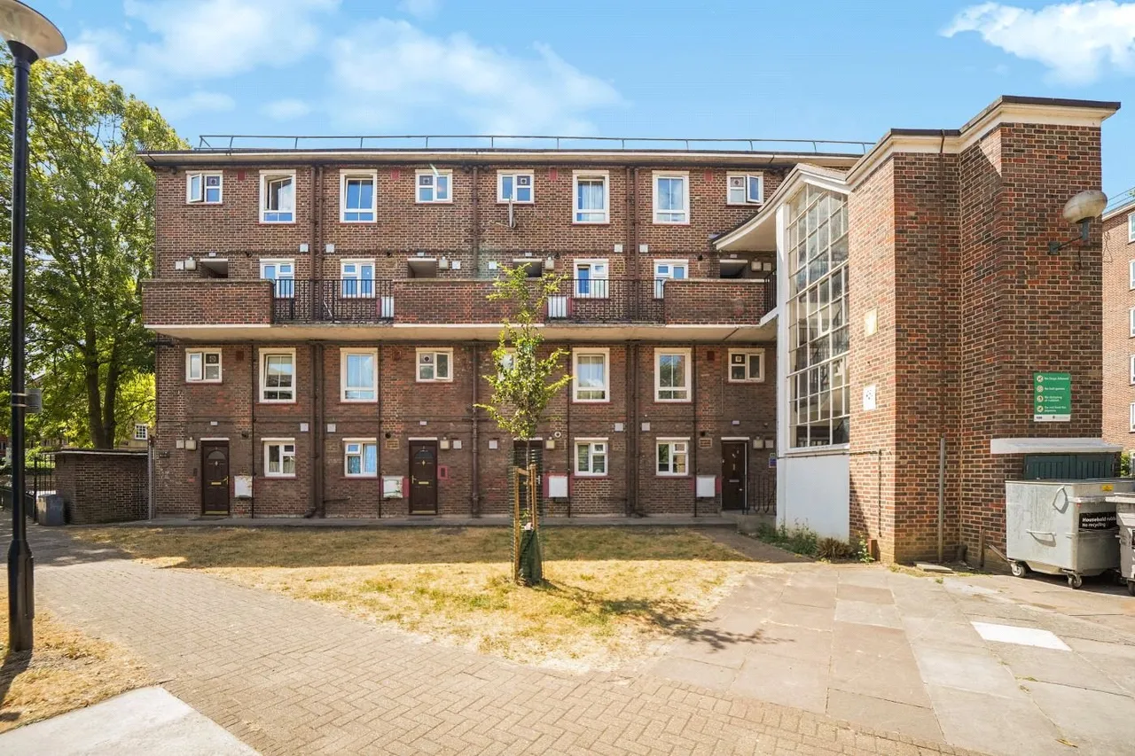 Tufnell Park Road, London, N7, photo 14