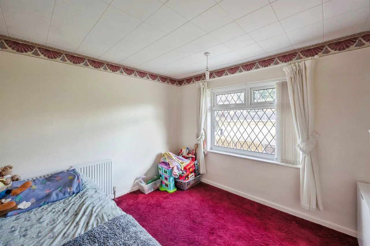 Broomhouse Lane, Edlington, DN12, photo 10