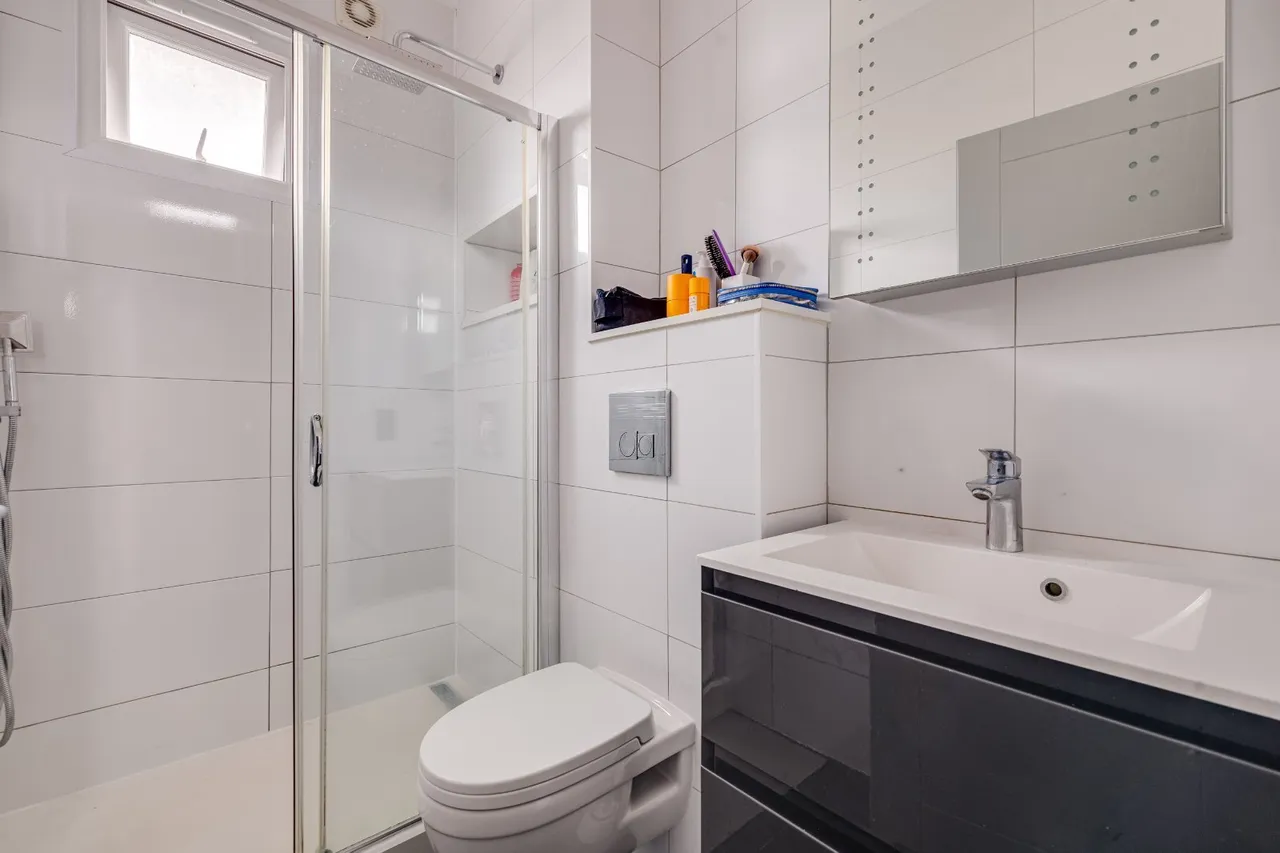 Lillie Road, Fulham, SW6, photo 6