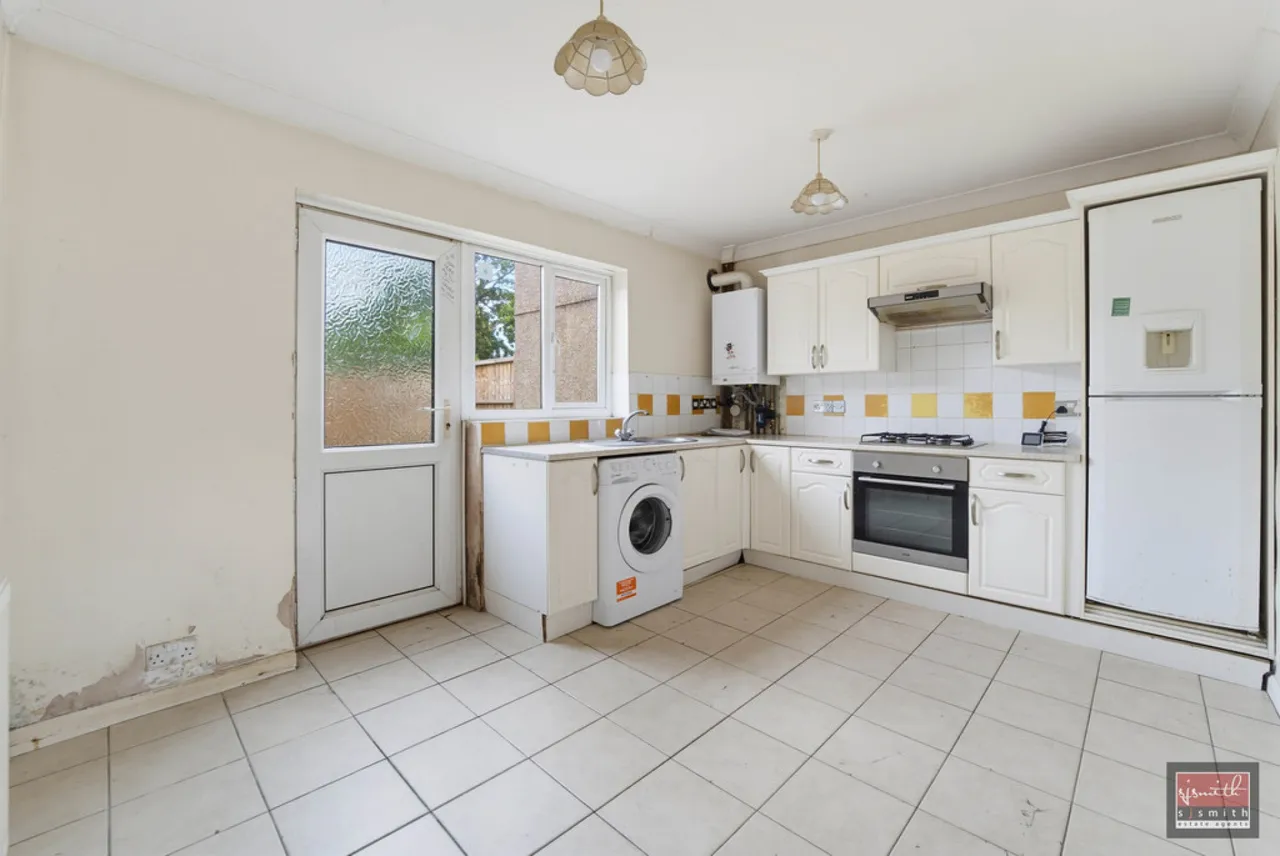 Lucie Avenue, Ashford, photo 6