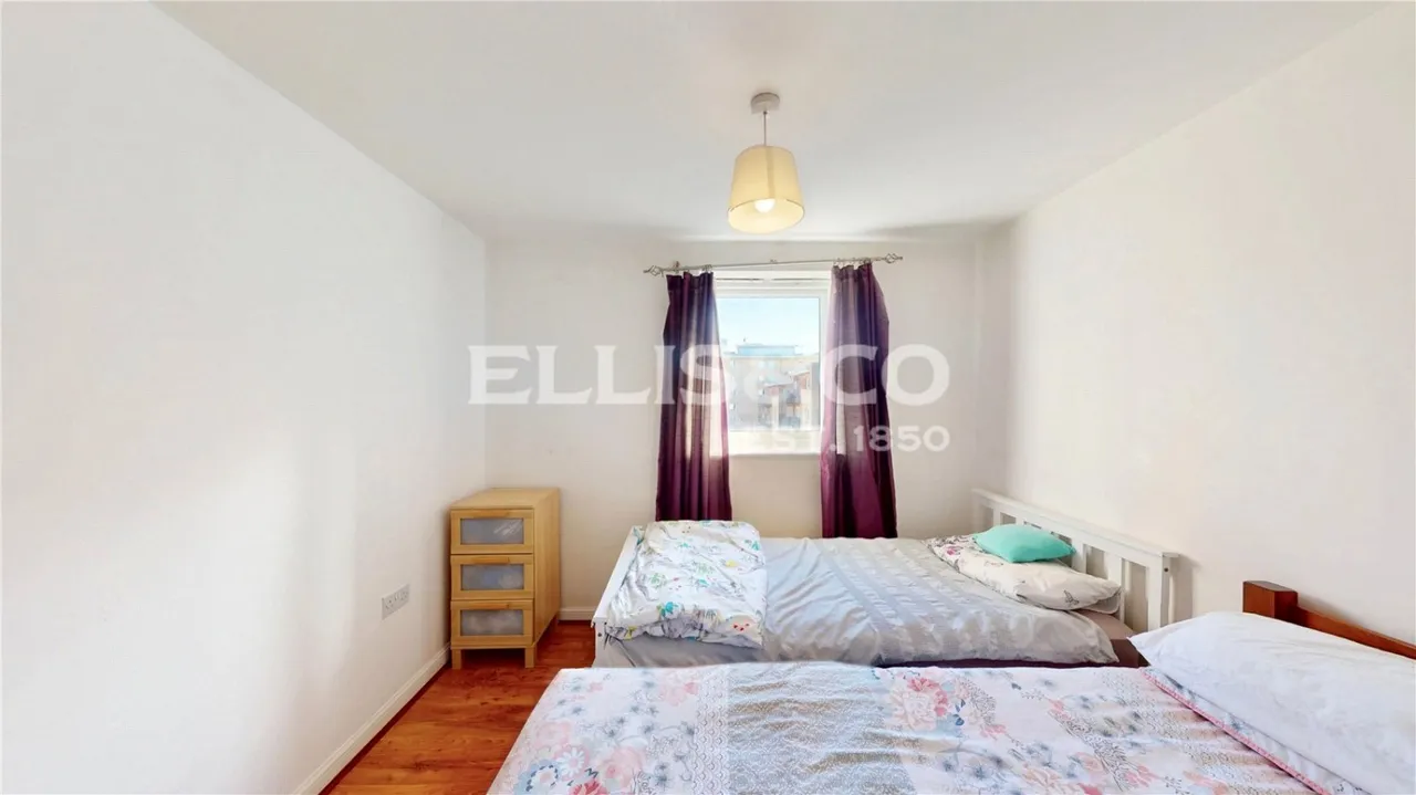 Wellspring Crescent, Wembley, HA9, photo 10