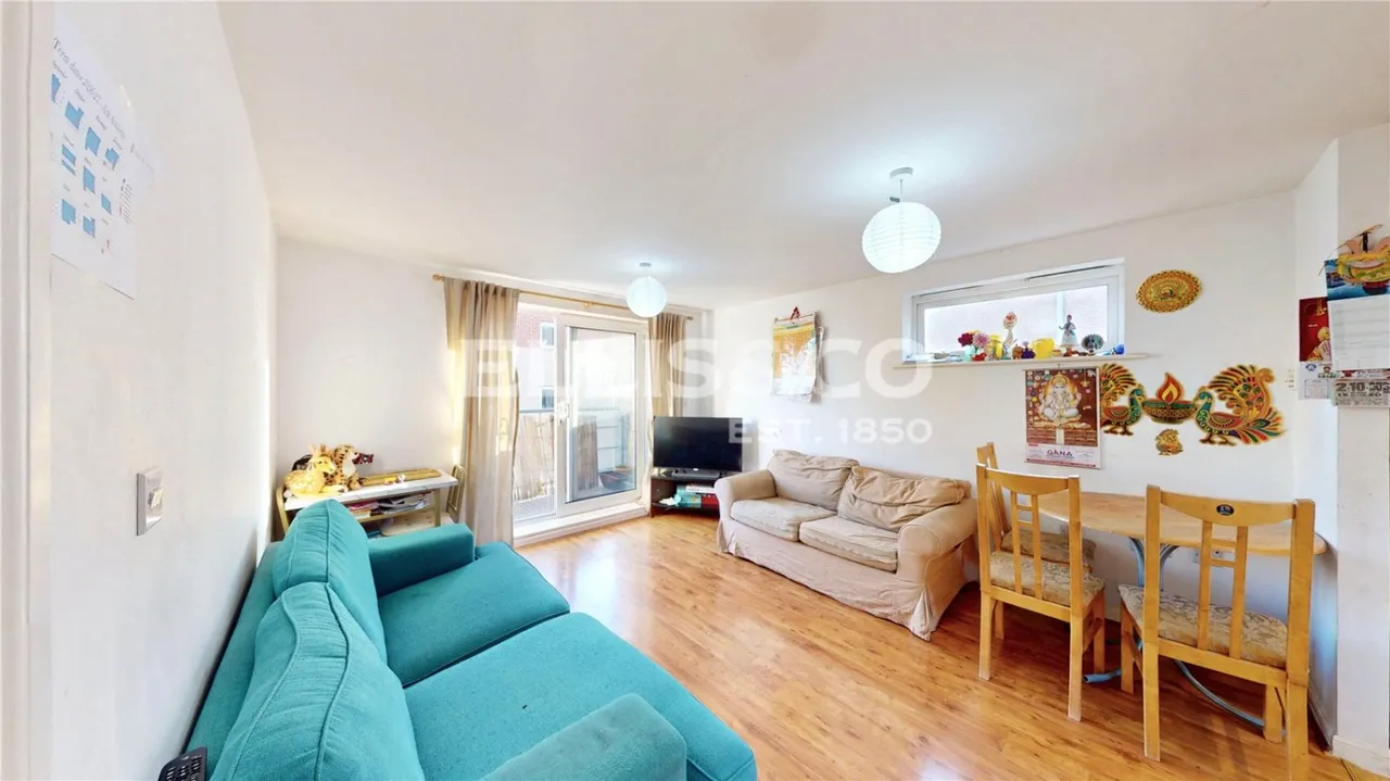 Wellspring Crescent, Wembley, HA9, photo 5
