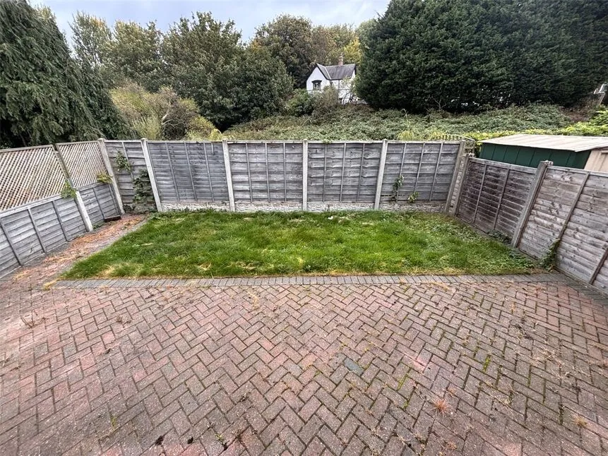 Selby Road, Leeds, LS15, photo 8