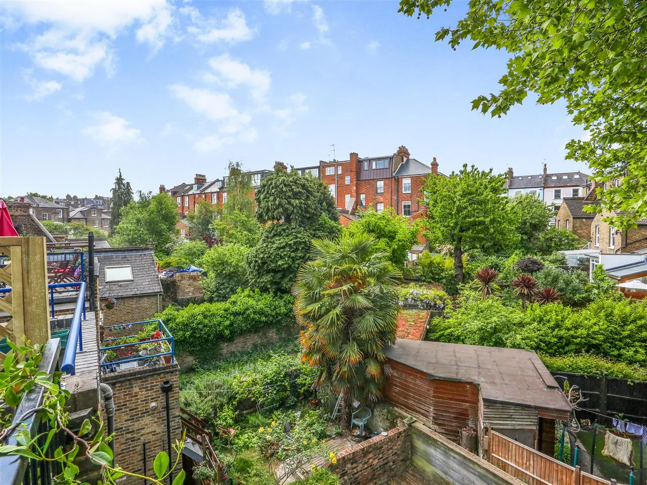 Brecknock Road, London, photo 5