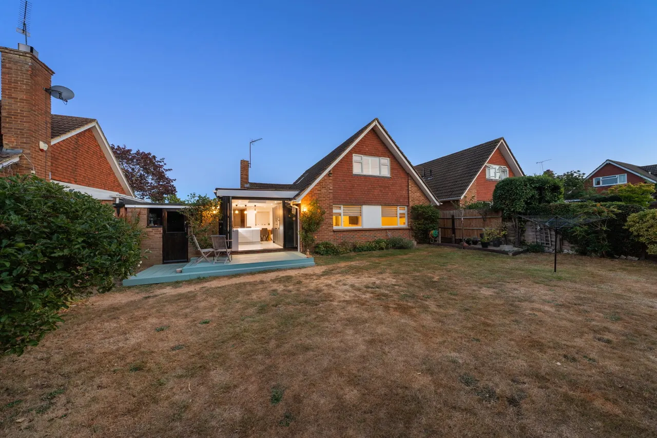 5 bed house for sale — Lovibonds Avenue, Orpington, BR6 8EN