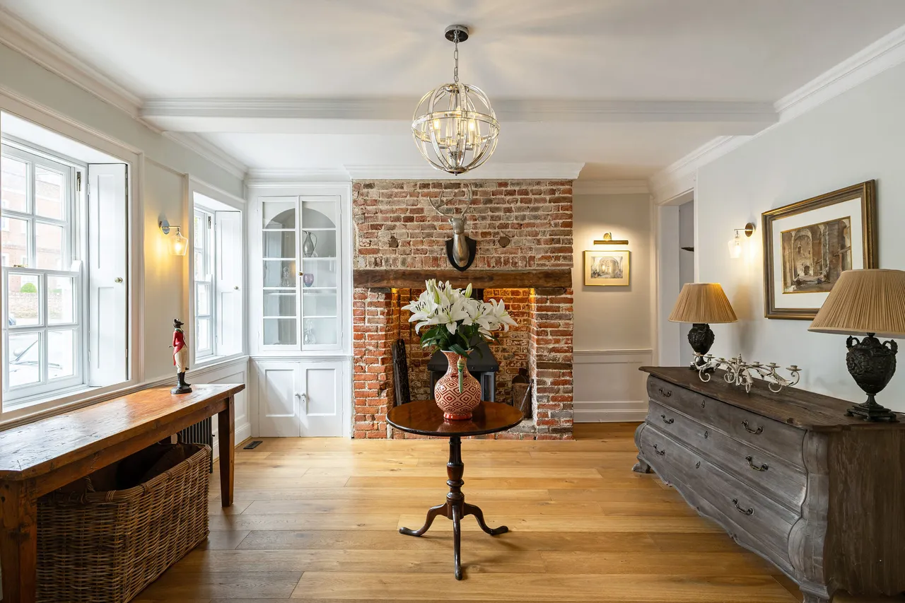 High Street, Amersham, HP7, photo 3
