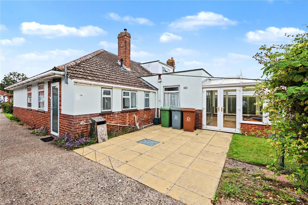 Bush Road, Hellesdon, Norwich, Norfolk, NR6, photo 2