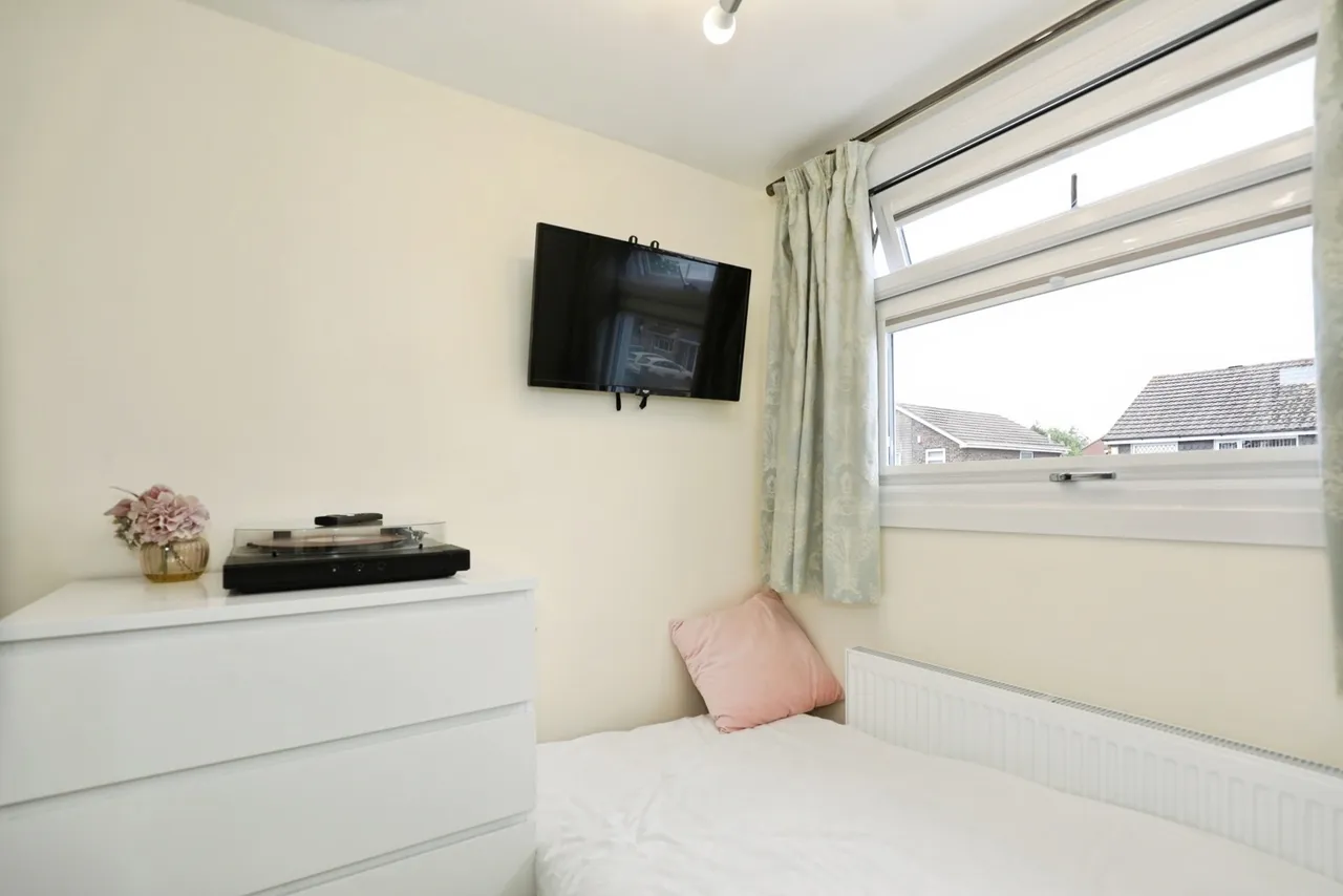 Windermere Road, Wistaston, Crewe, Cheshire, CW2, photo 20