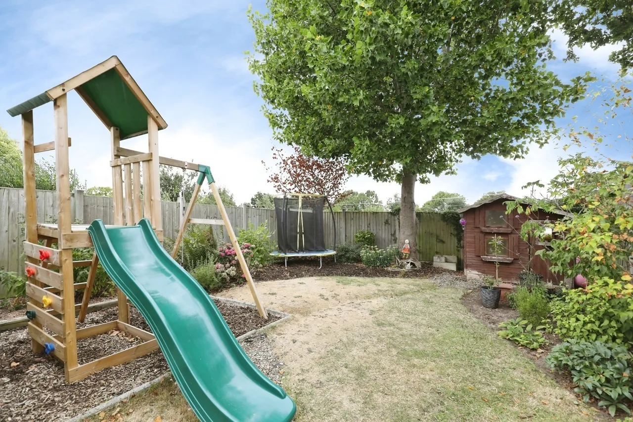 Windermere Road, Wistaston, Crewe, Cheshire, CW2, photo 22