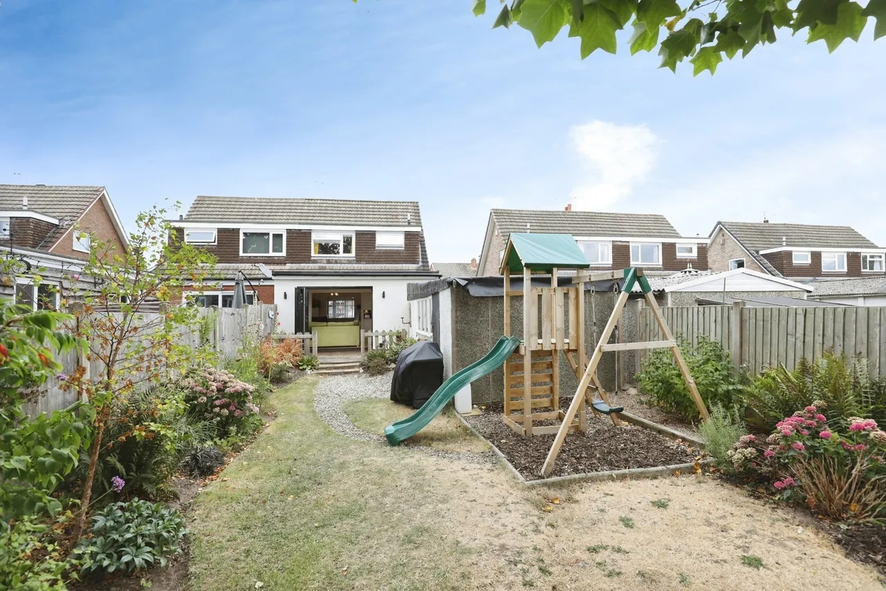 Windermere Road, Wistaston, Crewe, Cheshire, CW2, photo 24