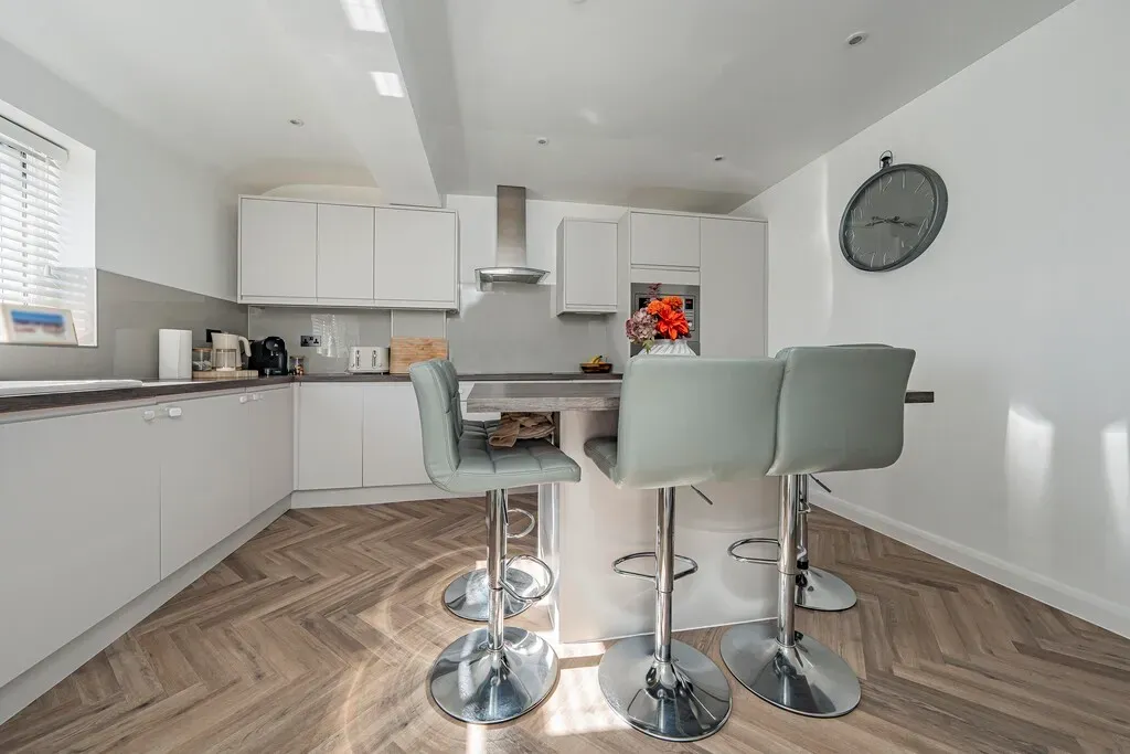 Jubilee Road, Downley, photo 30
