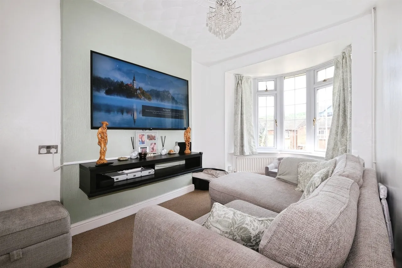 Union Street, Pontypridd, CF37, photo 5
