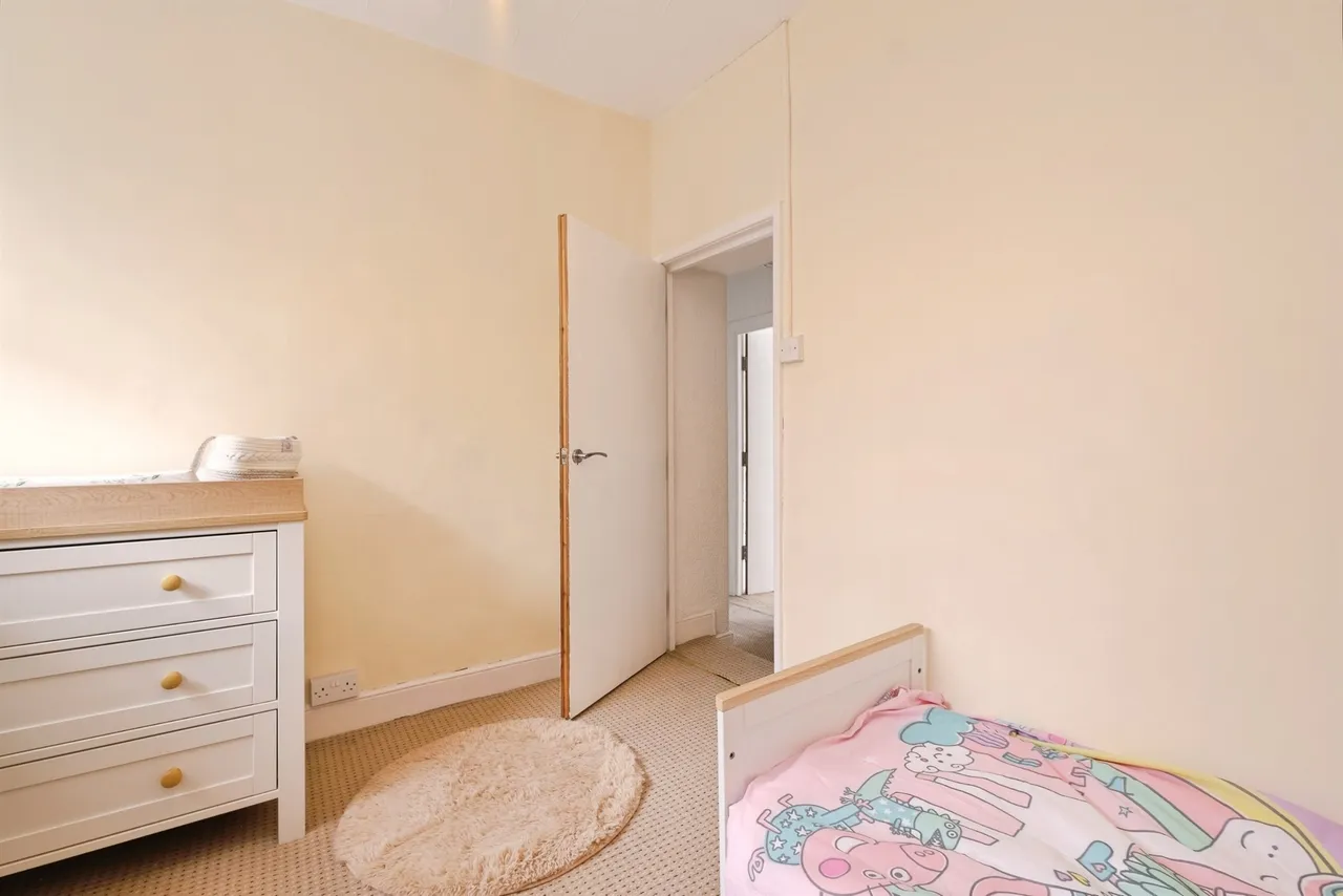 Union Street, Pontypridd, CF37, photo 10