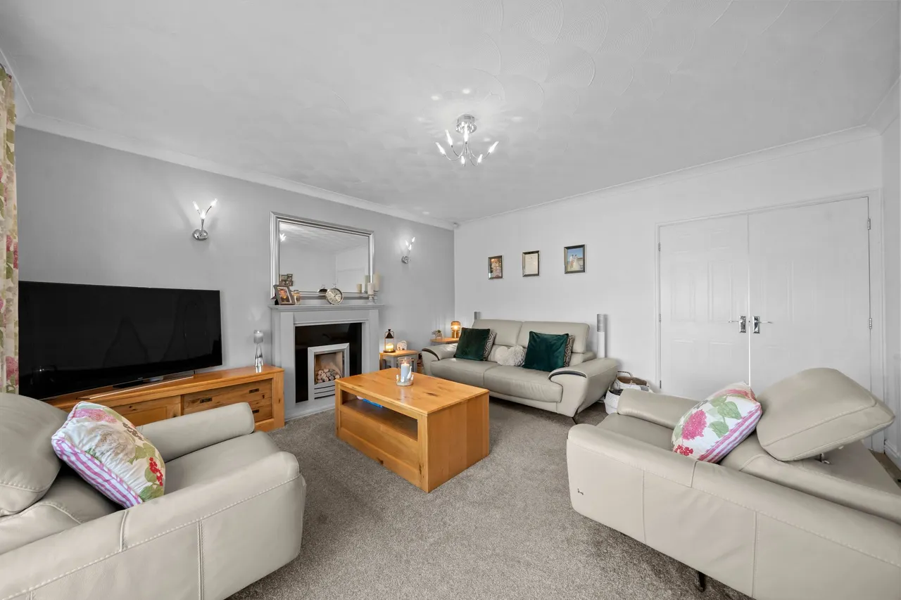 Fleming Drive, Ashton-In-Makerfield, Wigan, Wigan, WN4 8TX, photo 6