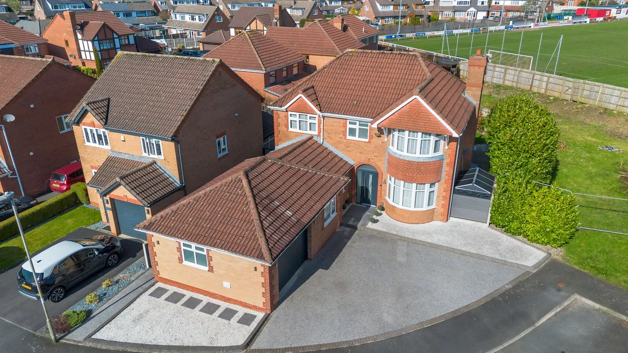 Fleming Drive, Ashton-In-Makerfield, Wigan, Wigan, WN4 8TX, photo 27