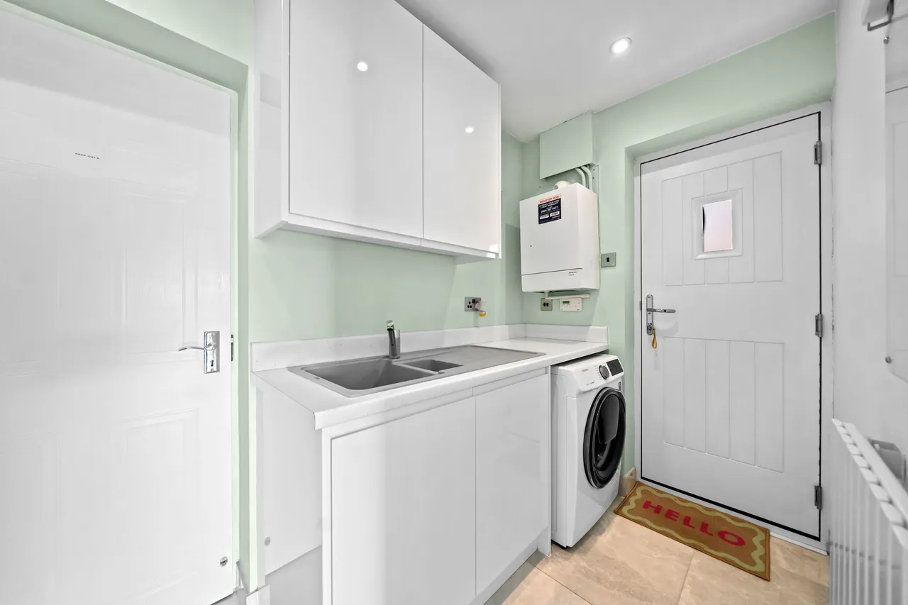 Fleming Drive, Ashton-In-Makerfield, Wigan, Wigan, WN4 8TX, photo 12