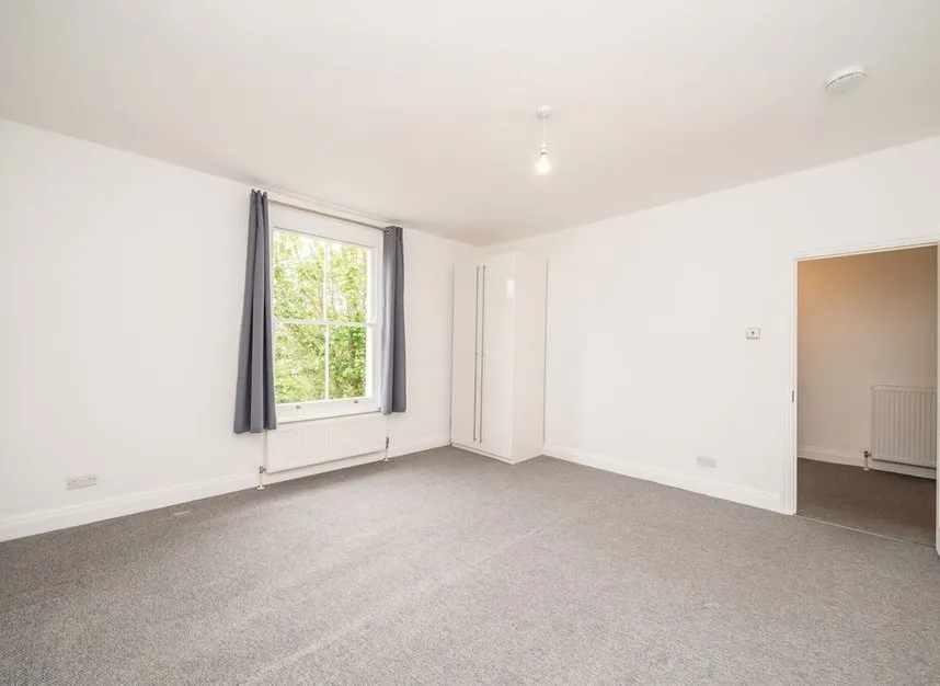 Boscombe Road, Shepherds Bush, W12, photo 5