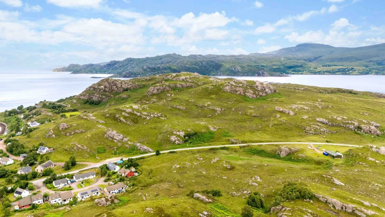 Common Grazing Land, Shieldaig, Strathcarron, IV54 8XY, photo 6