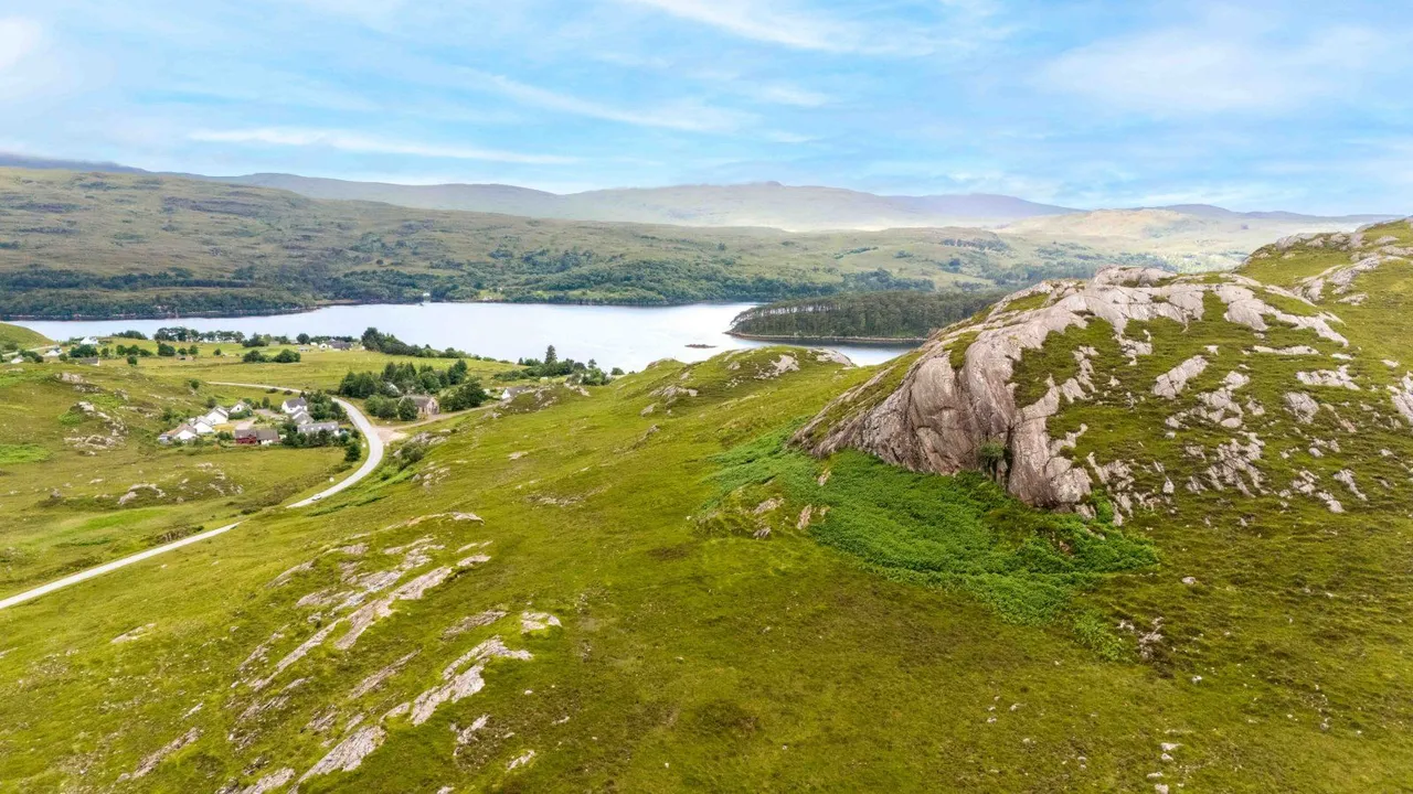 Common Grazing Land, Shieldaig, Strathcarron, IV54 8XY, photo 4