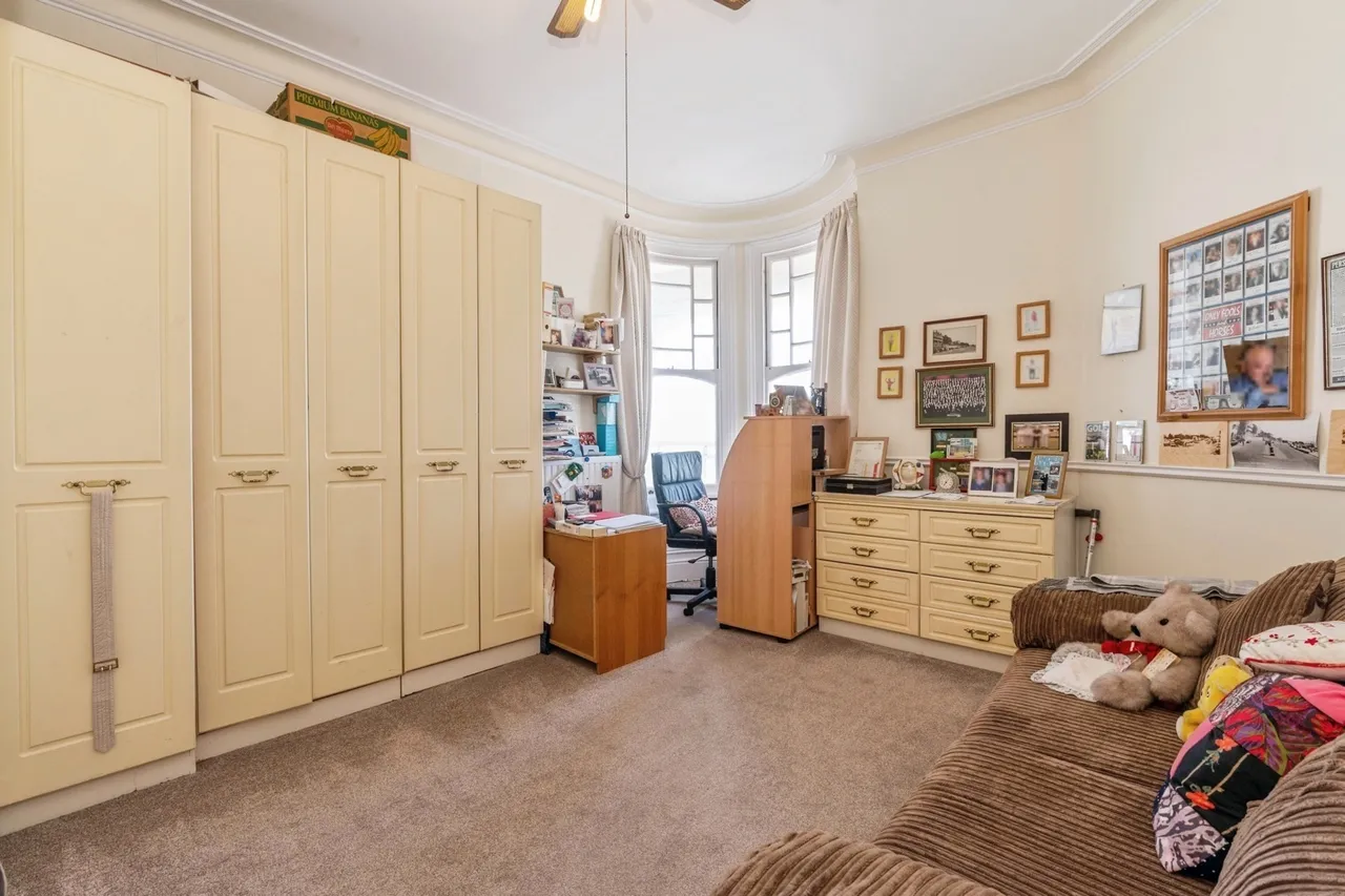 Palmeira Avenue, Westcliff-on-Sea, Essex, SS0, photo 6