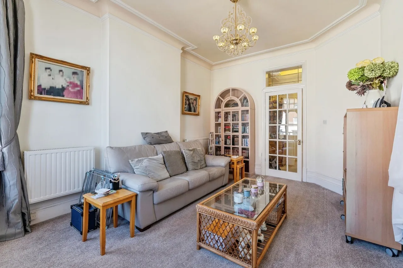 Palmeira Avenue, Westcliff-on-Sea, Essex, SS0, photo 15