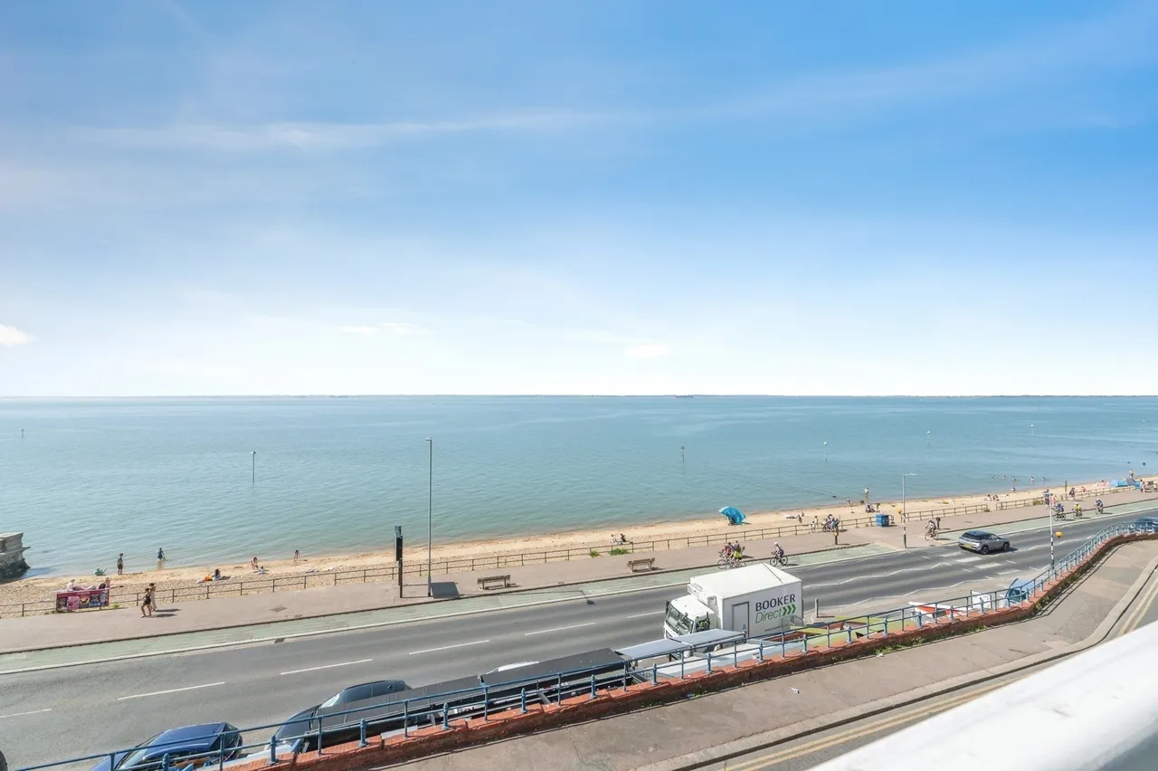 Palmeira Avenue, Westcliff-on-Sea, Essex, SS0, photo 9