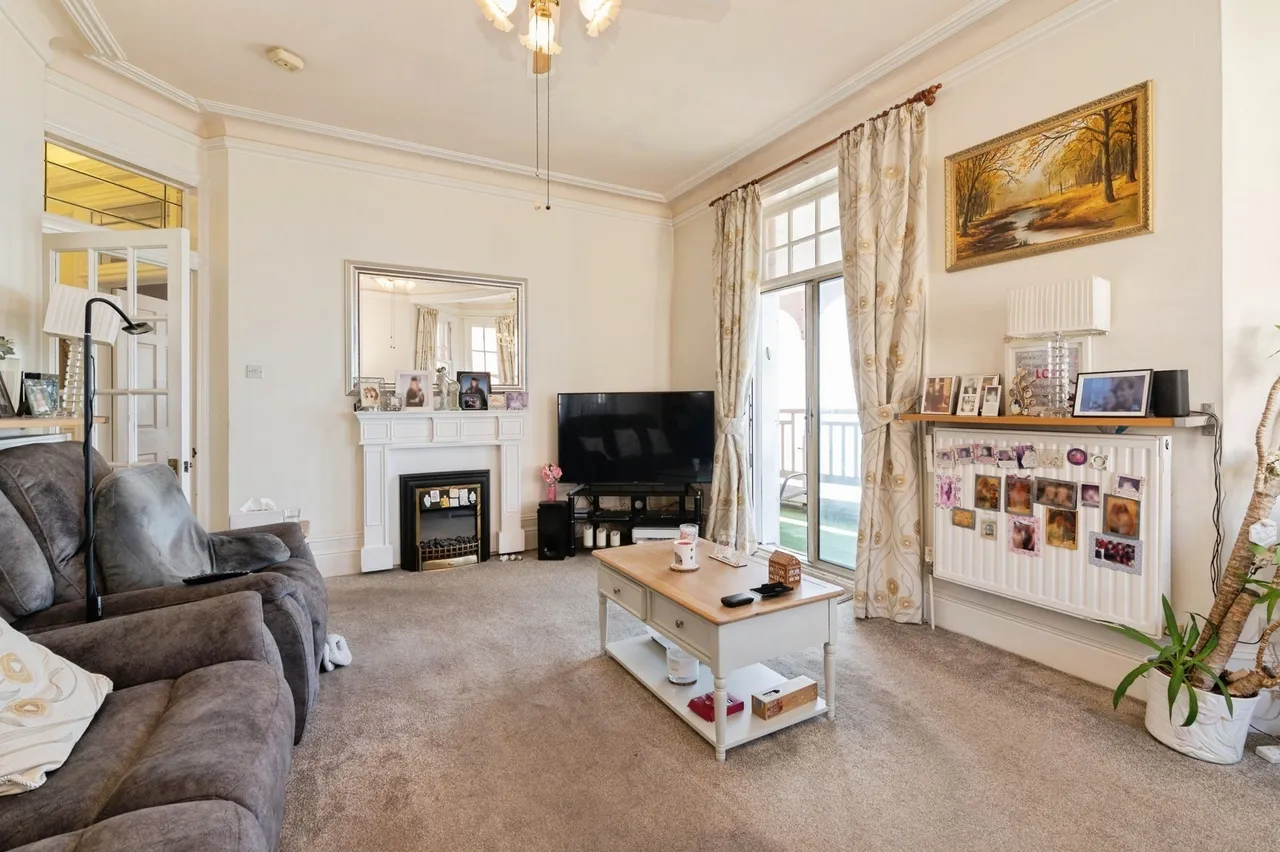 Palmeira Avenue, Westcliff-on-Sea, Essex, SS0, photo 14