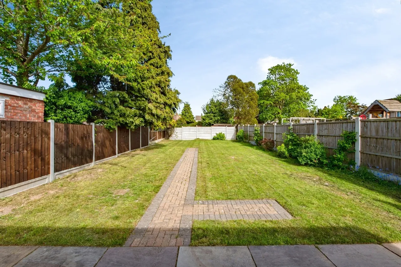 Heathview Road, Grays, RM16, photo 23