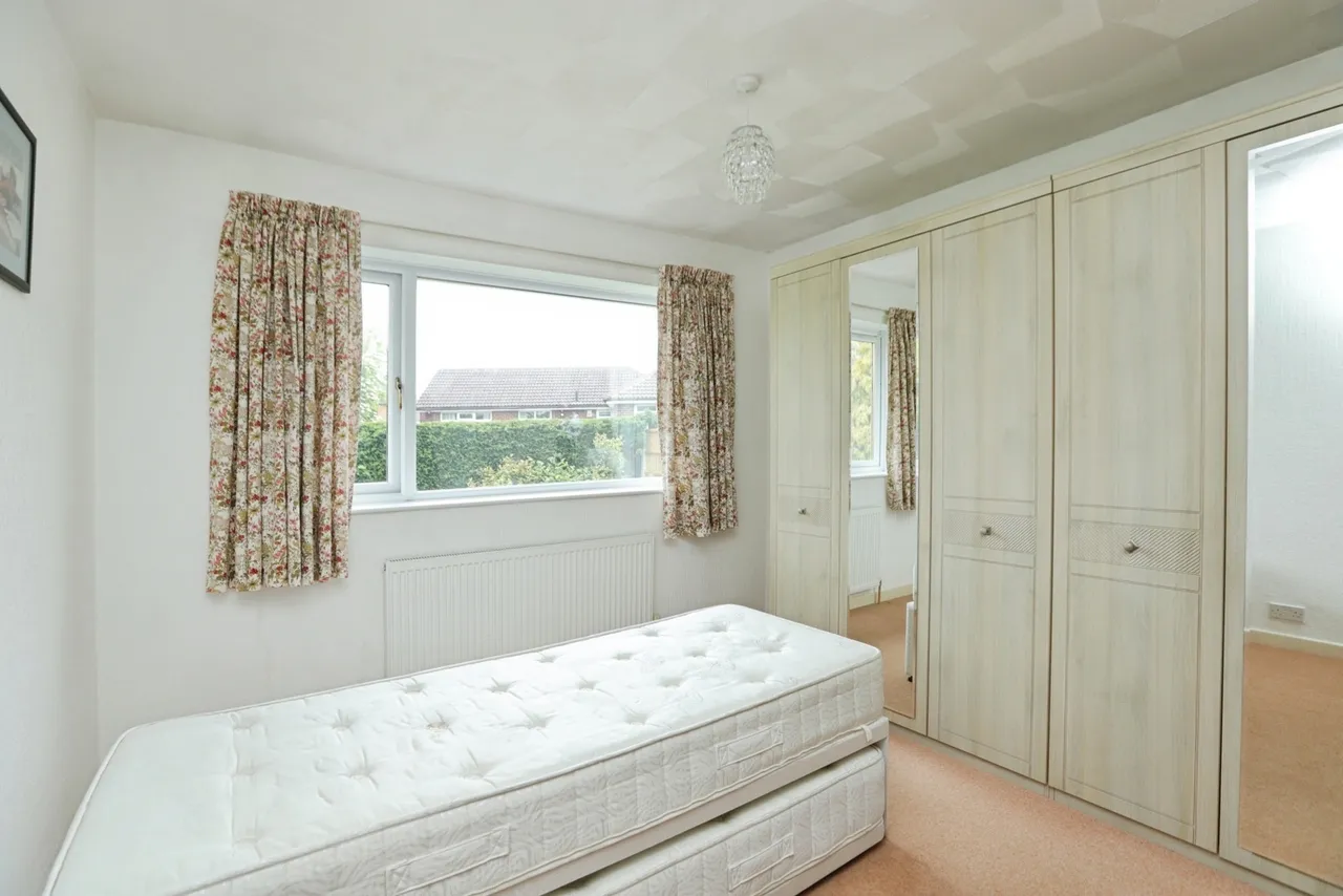 Garden Crescent, Moorgate, Rotherham, South Yorkshire, S60, photo 17
