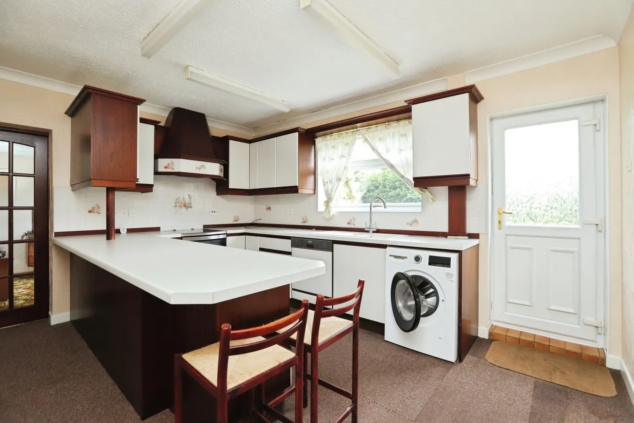 Garden Crescent, Moorgate, Rotherham, South Yorkshire, S60, photo 9