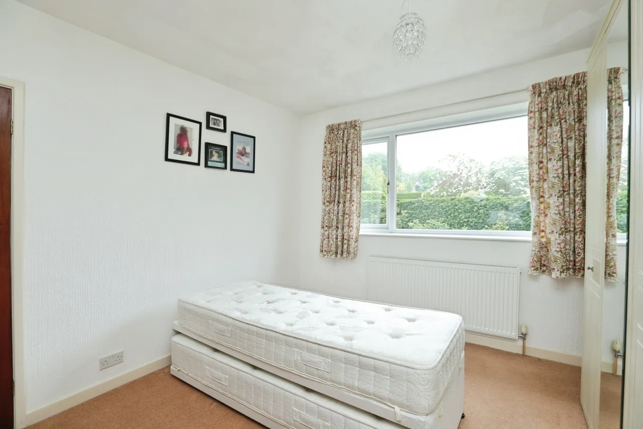 Garden Crescent, Moorgate, Rotherham, South Yorkshire, S60, photo 18