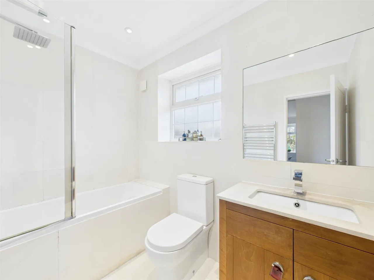 Ashwood Avenue, Uxbridge, UB8 3LT, photo 11