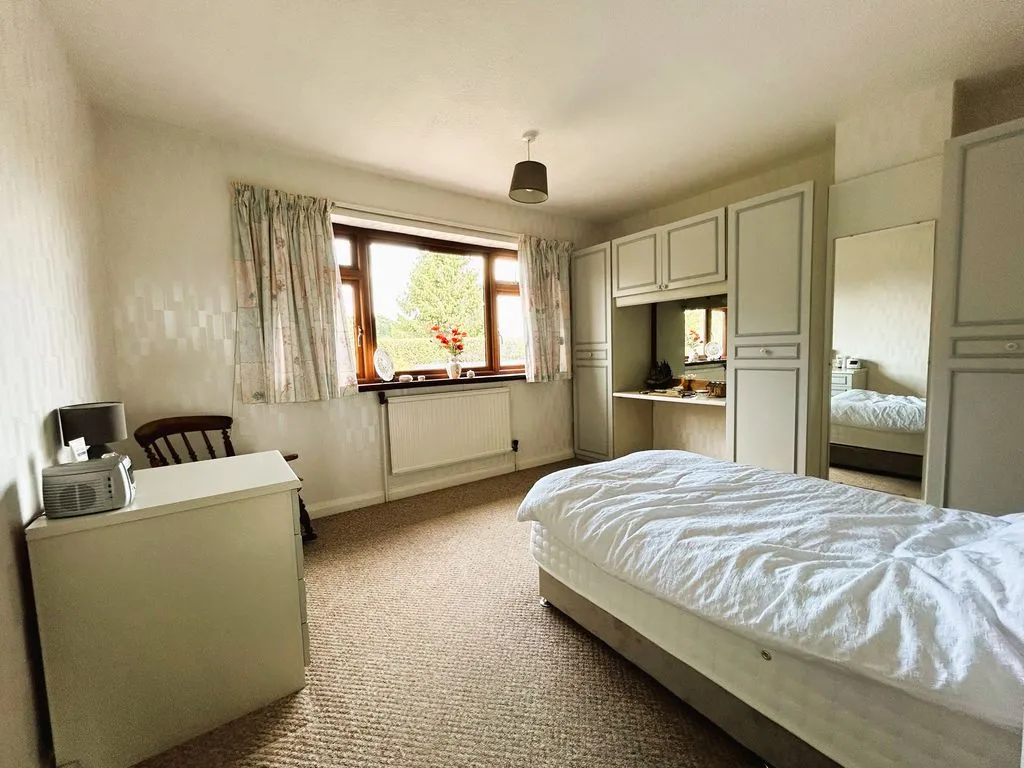 Pelsall Road, Brownhills, WS8, photo 6